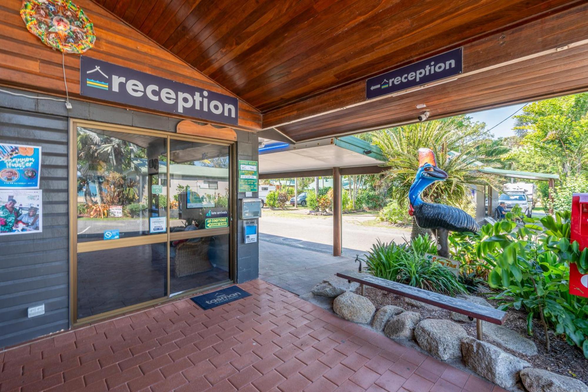 Big4 Tasman Holiday Parks - South Mission Beach Екстериор снимка