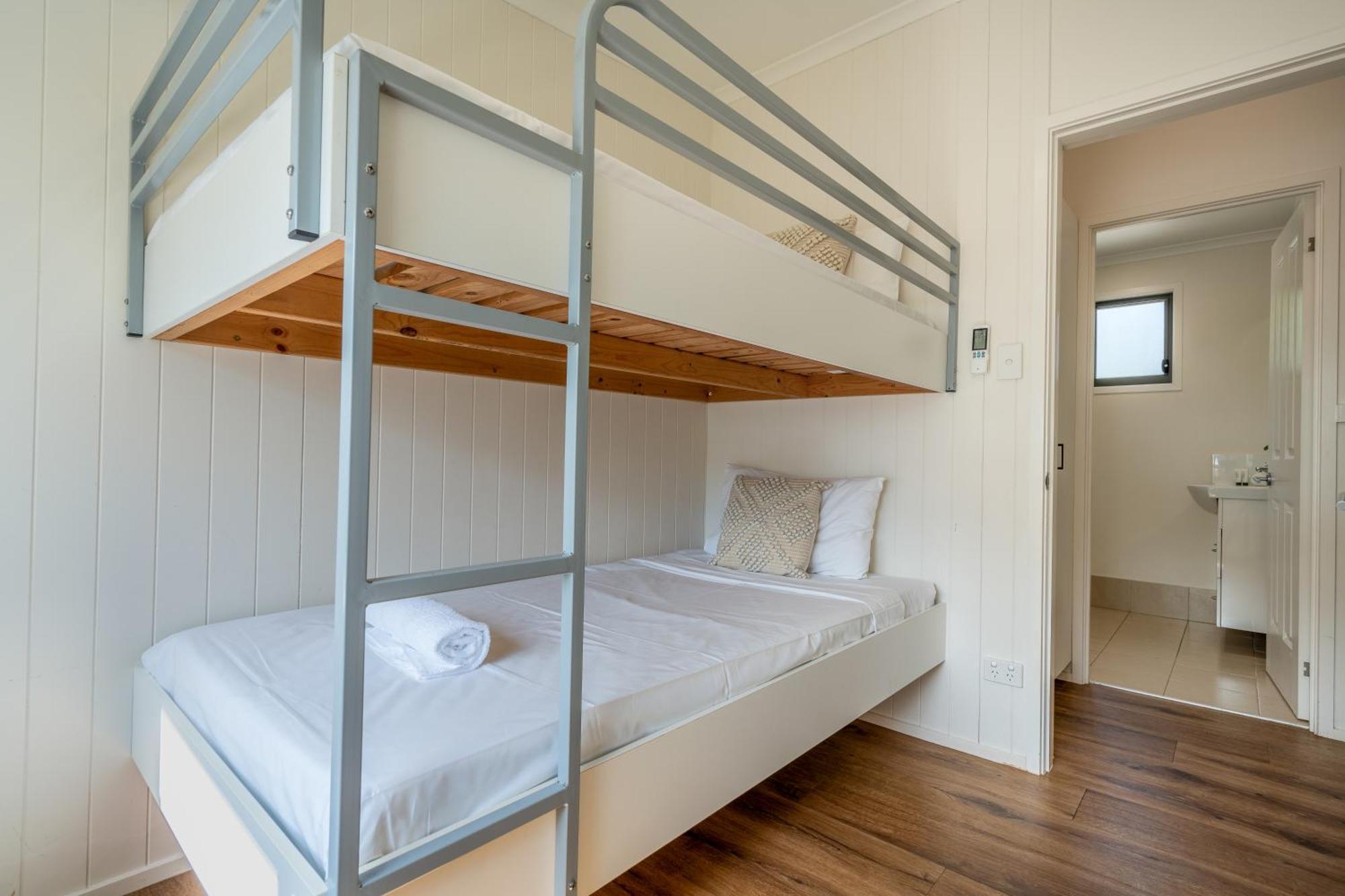 Big4 Tasman Holiday Parks - South Mission Beach Екстериор снимка