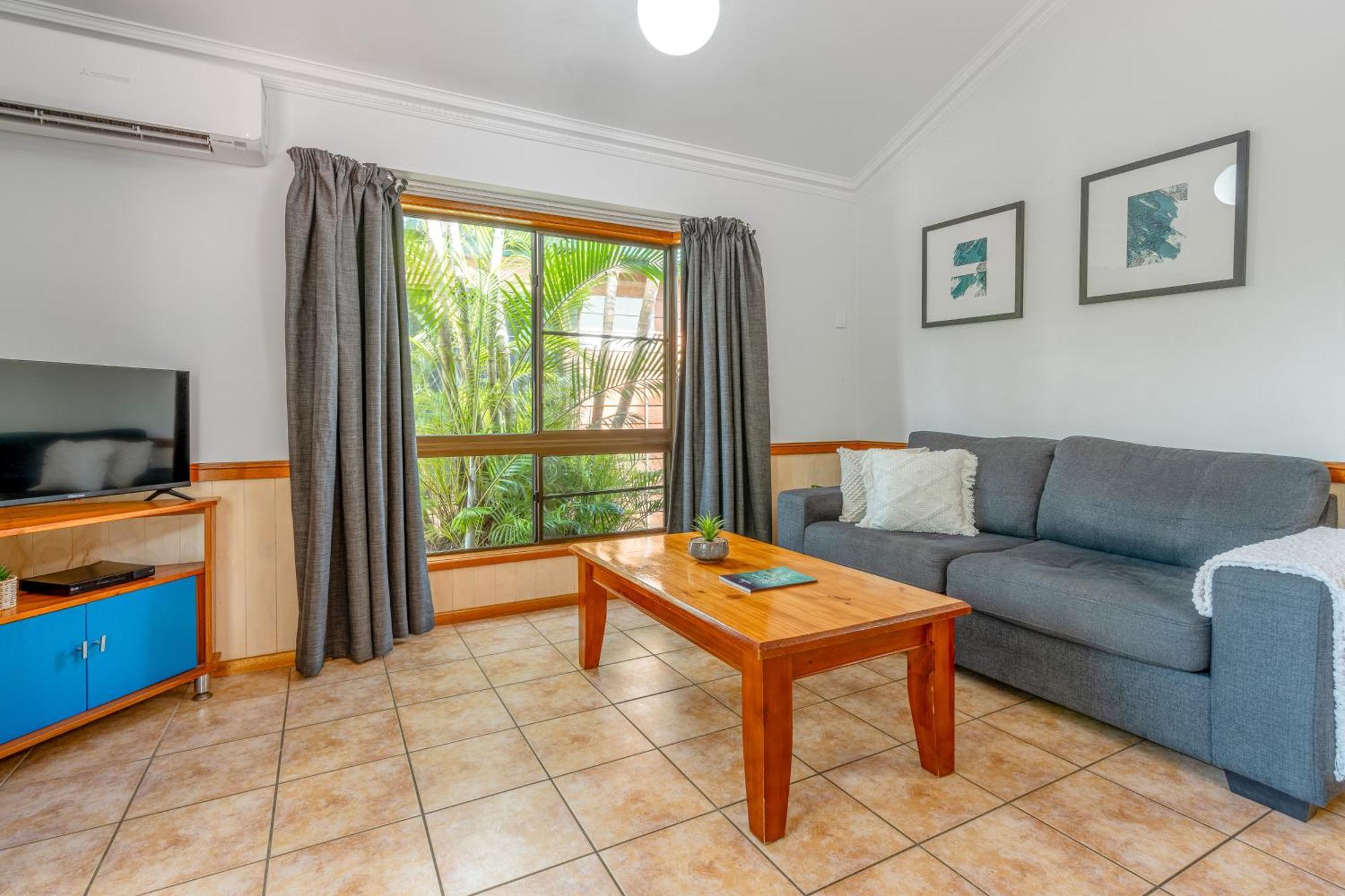 Big4 Tasman Holiday Parks - South Mission Beach Екстериор снимка
